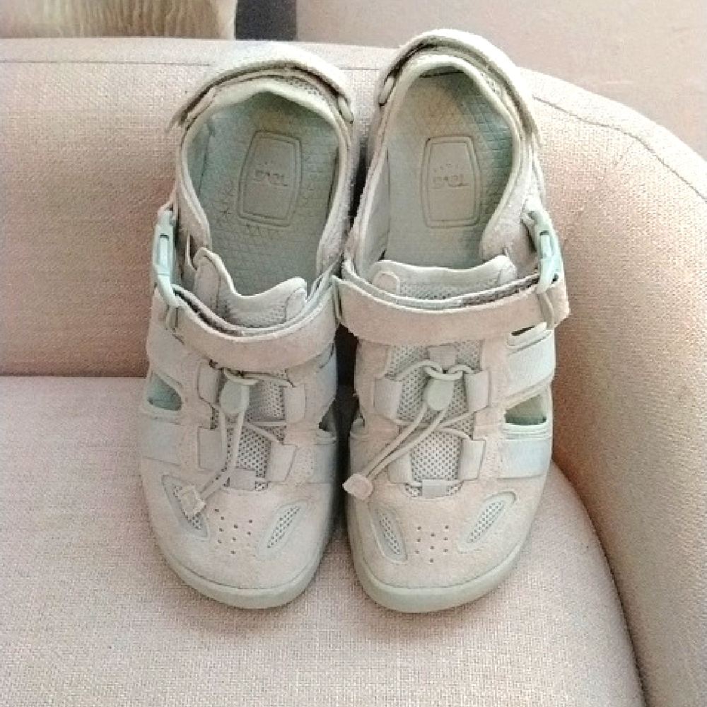 Teva Sandals in Light Gray